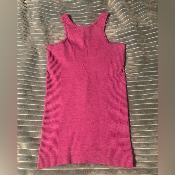 lululemon athletica Tops - Lululemon high neck tank size 6